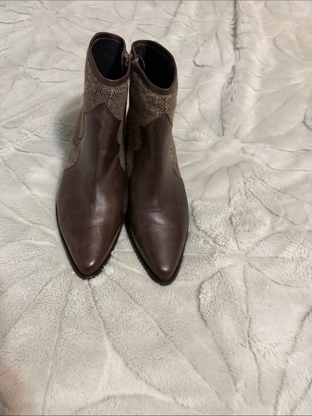 Women's Brown Pointed-Toe Ankle Booties with Textured Knit Shaft